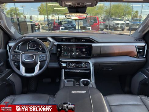 Used 2024 GMC Sierra 2500 Denali w/ Denali Reserve Package AWD/4WD image 33