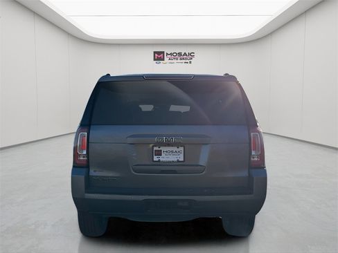 Used 2019 GMC Yukon SLT image 6