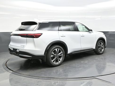Used 2026 INFINITI QX60 Pure w/ Cargo Package AWD/4WD image 7