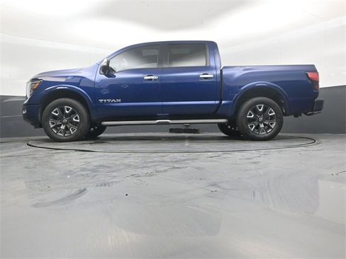 Used 2023 Nissan Titan Platinum Reserve w/ Moonroof Package image 43