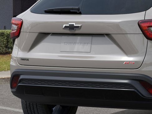 New 2026 Chevrolet Trax RS w/ Driver Confidence Package image 14