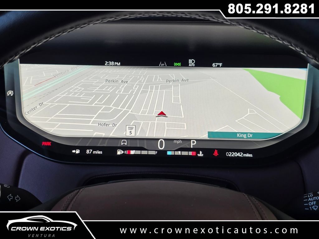 Used 2025 Land Rover Range Rover Autobiography AWD/4WD image 36