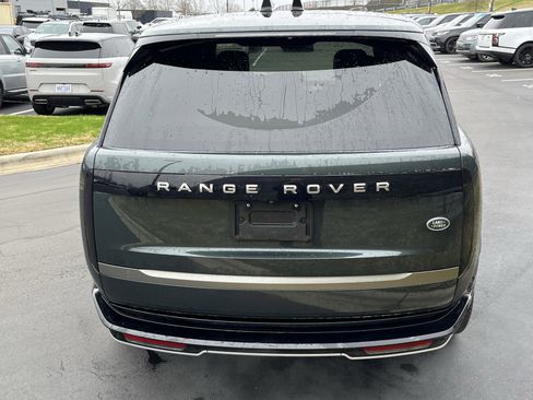Used 2023 Land Rover Range Rover SE image 6