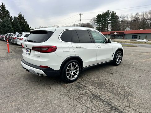 Used 2019 BMW X5 xDrive40i w/ Premium Package 2 AWD/4WD image 5