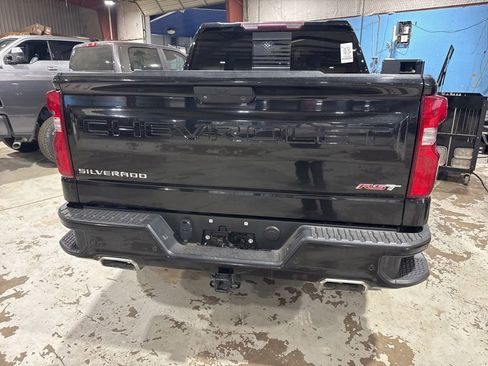 Used 2019 Chevrolet Silverado 1500 LT Trail Boss AWD/4WD image 5