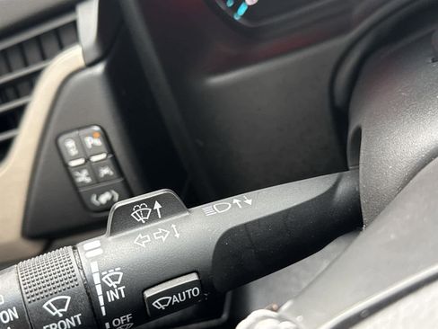 Used 2019 GMC Yukon Denali w/ Denali Ultimate Package image 24