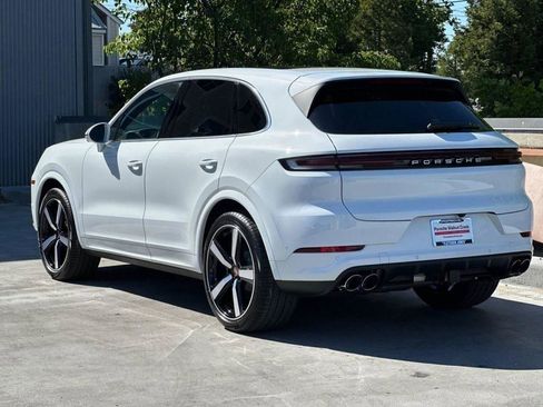 New 2025 Porsche Cayenne S image 87