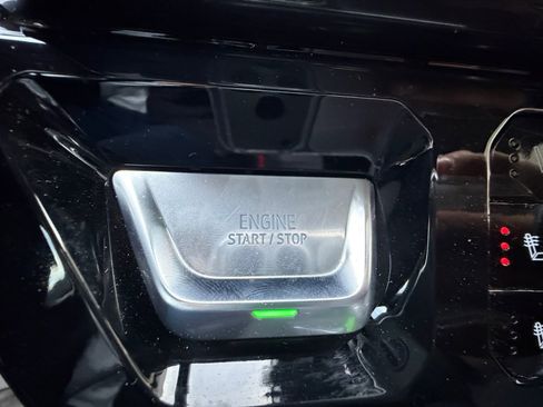 Used 2024 GMC Sierra 2500 Denali w/ Denali Reserve Package image 30