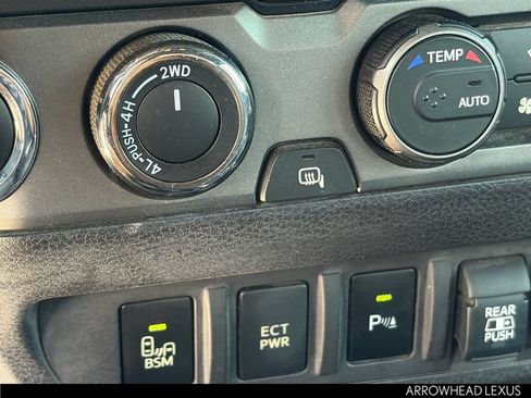 Used 2019 Toyota Tacoma TRD Sport AWD/4WD image 26