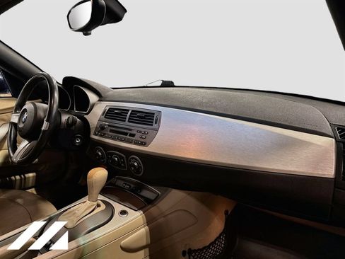 Used 2003 BMW Z4 2.5i RWD image 22