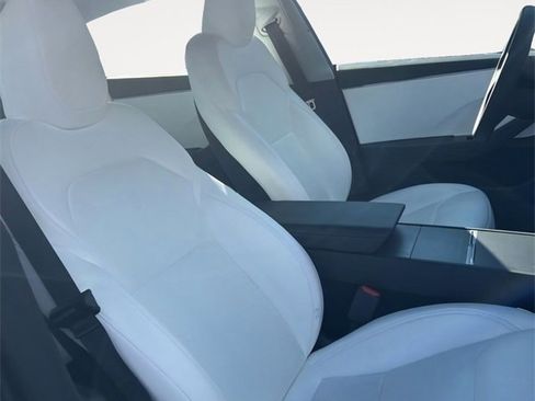 Used 2025 Tesla Model 3 Long Range image 12