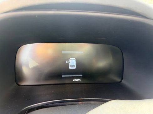 Certified 2025 Kia Soul LX w/ LX Technology Package FWD image 1