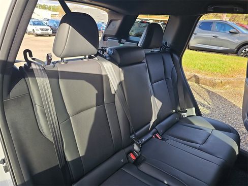 New 2026 Subaru Outback Limited XT image 12