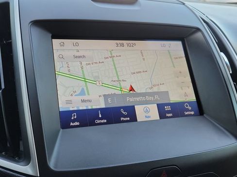 Used 2020 Ford Edge SEL w/ Cold Weather Package AWD/4WD image 23