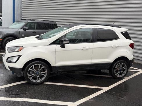 Certified 2019 Ford EcoSport SES w/ SES Black Appearance Package image 4