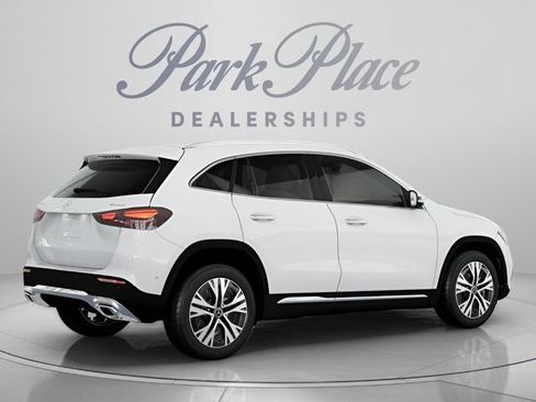 Used 2025 Mercedes-Benz GLA 250 4MATIC image 20