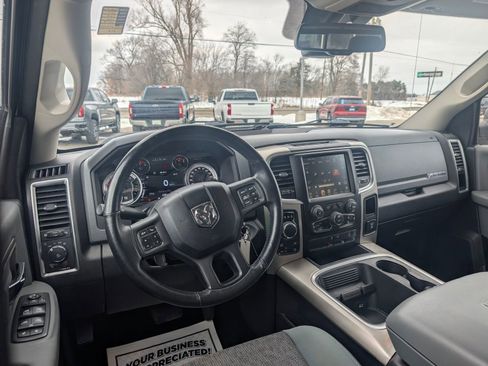 Used 2017 RAM 1500 Big Horn image 11