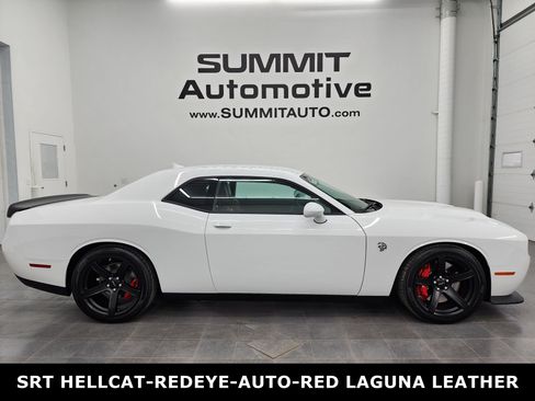 Used 2019 Dodge Challenger SRT Hellcat Redeye RWD image 1