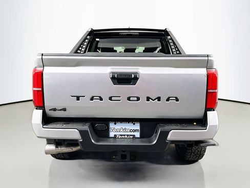 New 2025 Toyota Tacoma SR5 AWD/4WD image 6