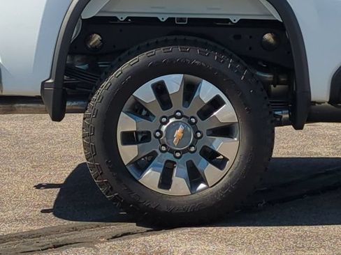 New 2026 Chevrolet Silverado 2500 Custom w/ Custom Convenience Package RWD image 33