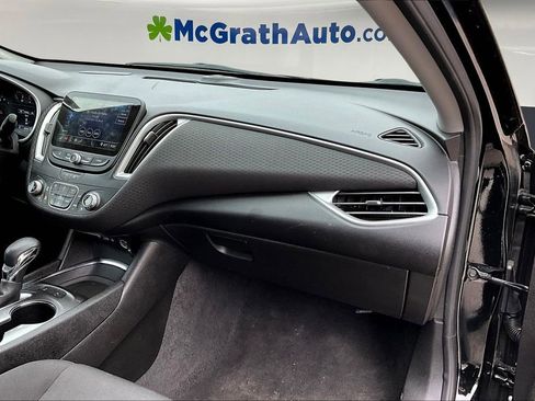 Used 2024 Chevrolet Malibu LT image 24