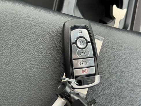 New 2026 Ford F350 Lariat image 26