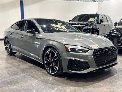 Used 2024 Audi S5 Premium Plus w/ Premium Plus Package AWD/4WD image 4