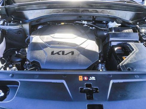 Used 2022 Kia Telluride SX w/ Towing Package image 30