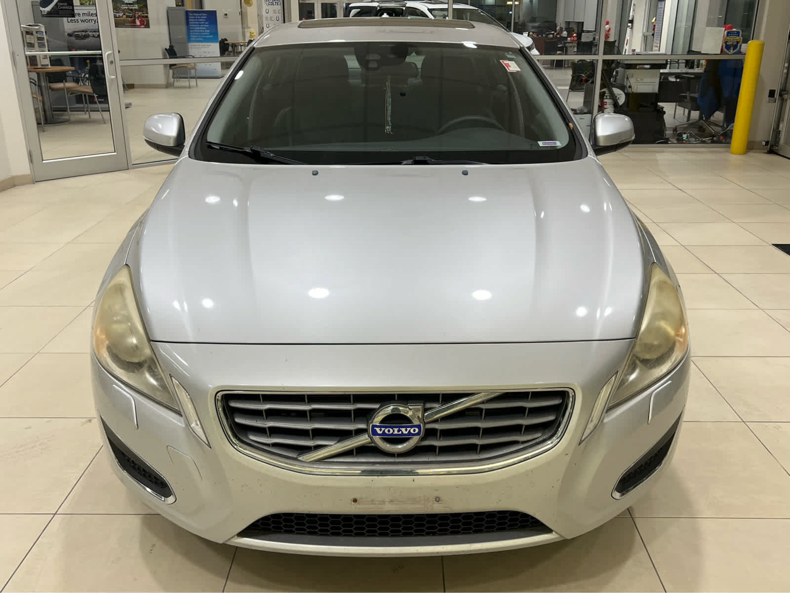 Used 2012 Volvo S60 T5 FWD image 2