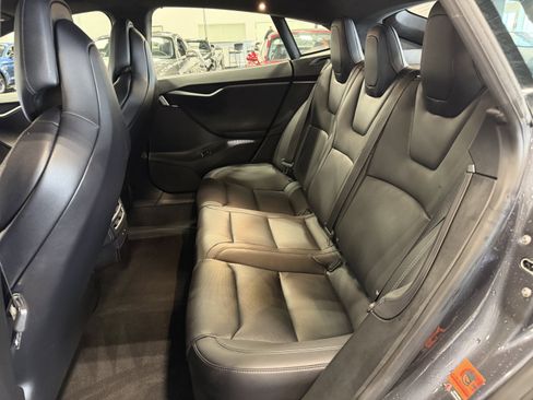 Used 2018 Tesla Model S P100D image 36