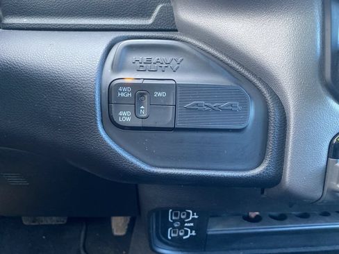 Used 2024 RAM 3500 Big Horn AWD/4WD image 22