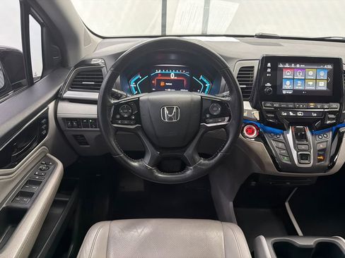 Used 2018 Honda Odyssey Elite image 25