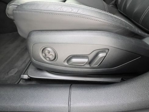 Used 2025 Audi A5 2.0T Premium Plus image 9