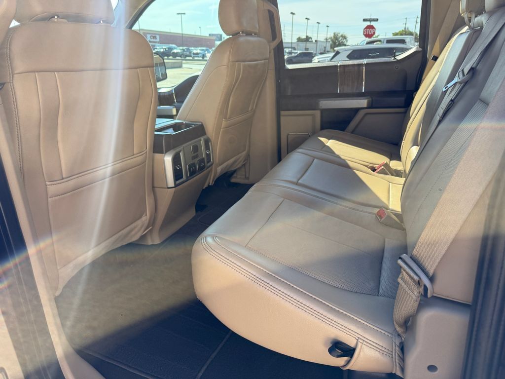 Used 2019 Ford F150 Lariat w/ Equipment Group 502A Luxury AWD/4WD image 23