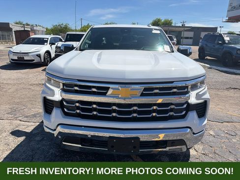 Used 2025 Chevrolet Silverado 1500 LTZ image 2