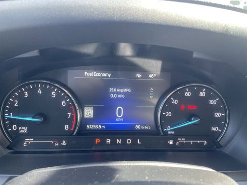 Used 2022 Ford Explorer XLT image 19