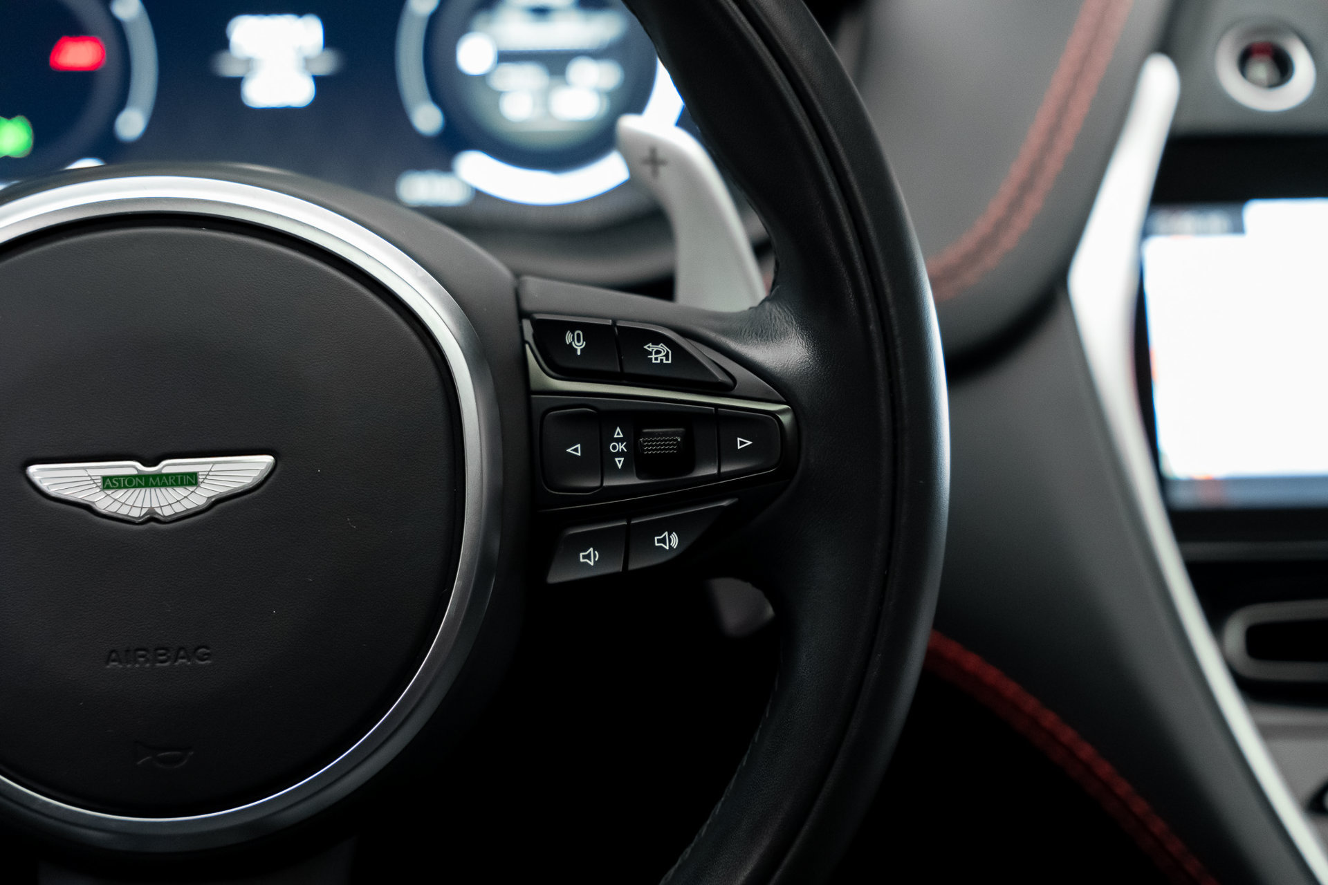 Used 2023 Aston Martin DBX 707 AWD/4WD image 45