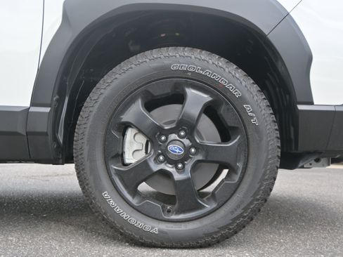 Certified 2025 Subaru Forester Wilderness w/ Wilderness Package AWD/4WD image 13