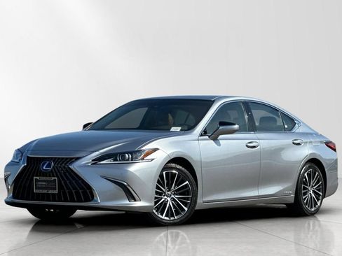 Certified 2022 Lexus ES 300h w/ Premium Package FWD image 2