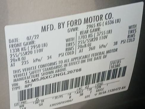 Used 2022 Lincoln Aviator AWD w/ Premium Package image 21