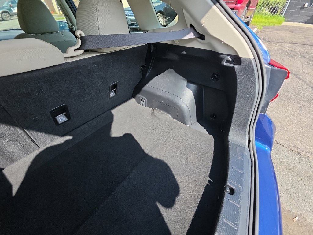 Used 2018 Subaru Impreza 2.0i Premium w/ Eyesight & BSD & Rcta AWD/4WD image 23