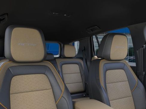 New 2026 Chevrolet Equinox ACTIV AWD/4WD image 24