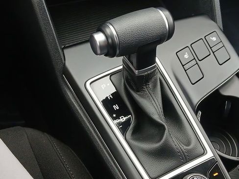 Certified 2025 Kia Sportage LX image 19