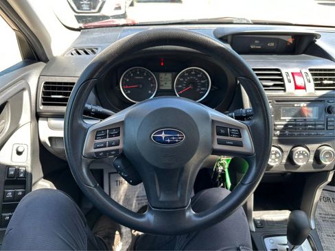 Used 2015 Subaru Forester 2.5i Premium w/ All-Weather Package image 20