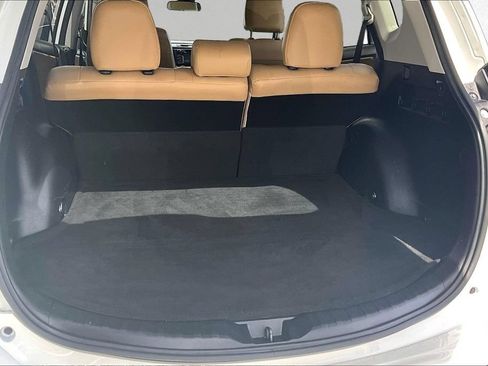 Certified 2018 Toyota RAV4 XLE FWD image 27