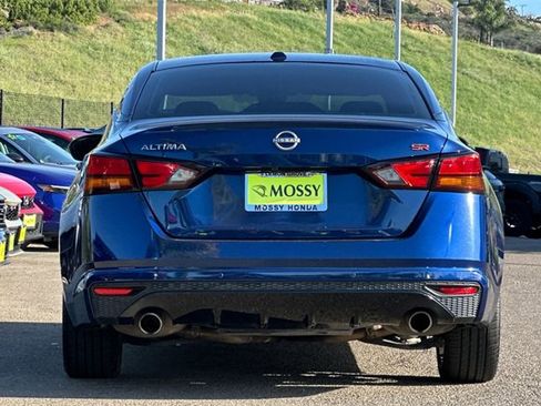 Used 2023 Nissan Altima 2.5 SR image 6