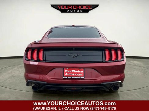 Used 2019 Ford Mustang Premium image 4