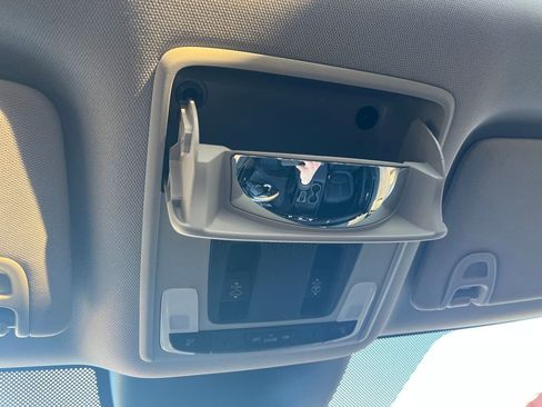 Used 2024 Honda Pilot Touring image 77