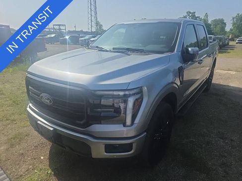 Used 2025 Ford F150 Lariat AWD/4WD image 1