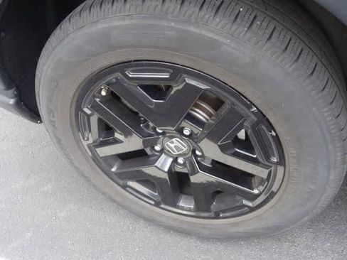 Used 2024 Honda CR-V LX image 11